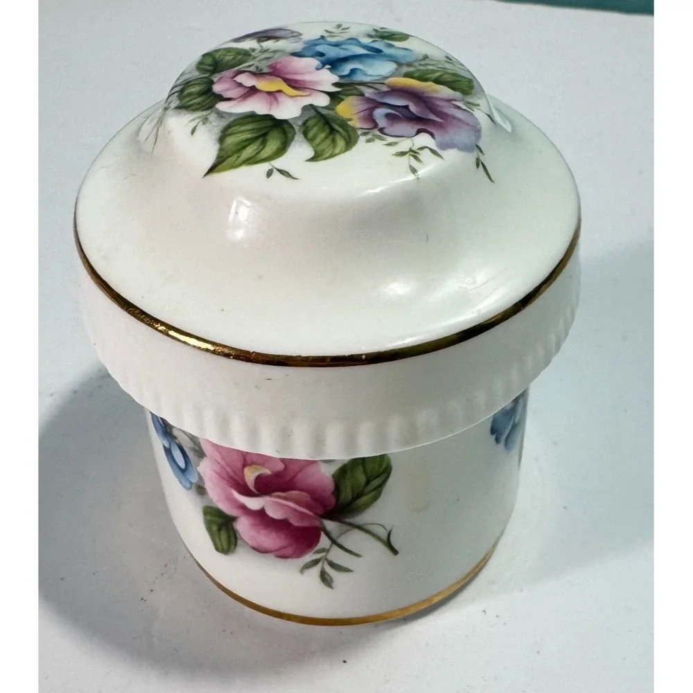 Royal Stafford Fine Bone China Trinket Box Exclusively For Victoria's Secret